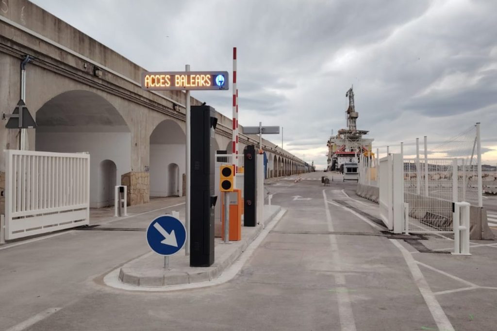 ALTECH - APT Acceso muelle baleares